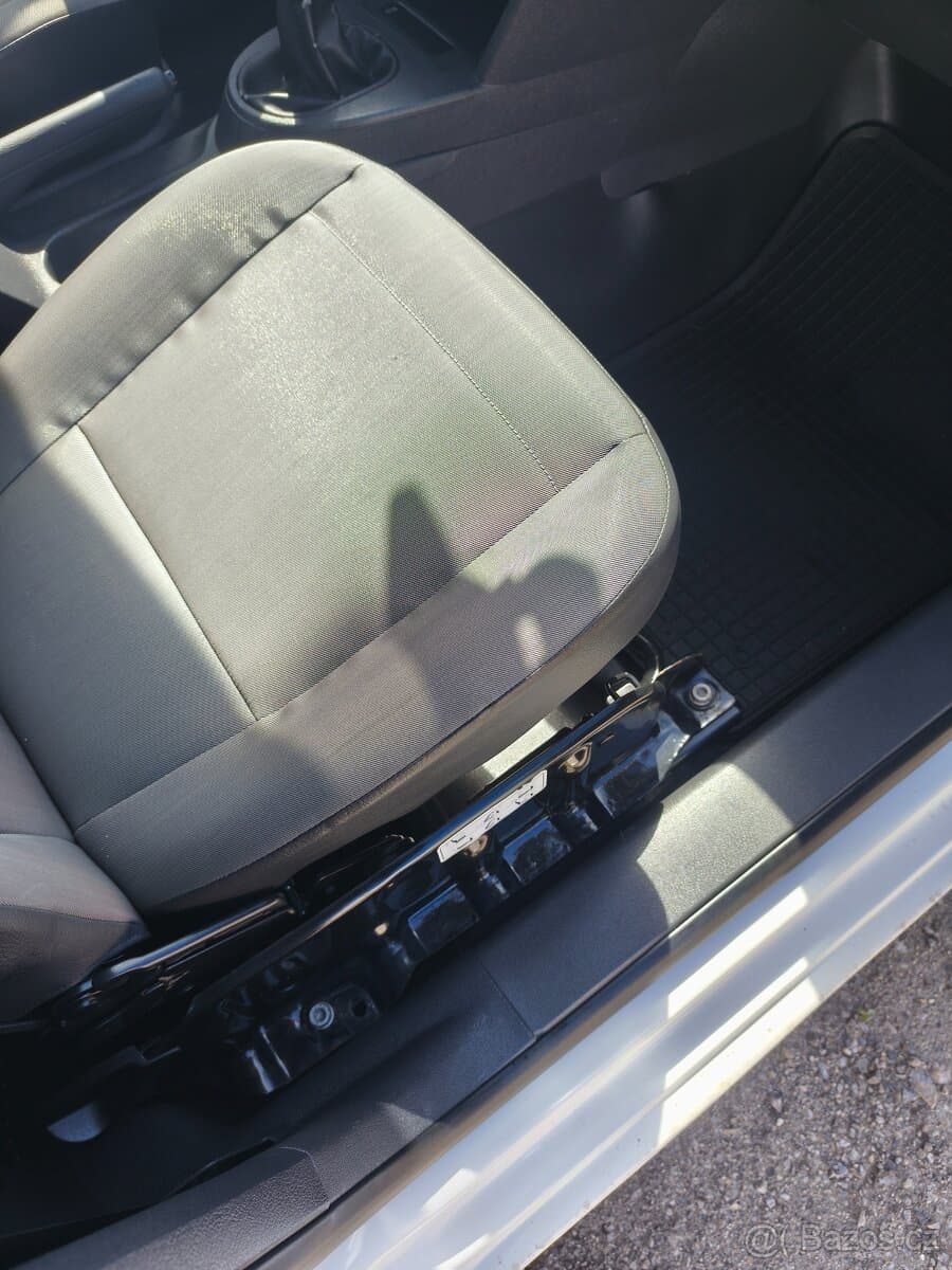 2013 Volkswagen CADDY - 12