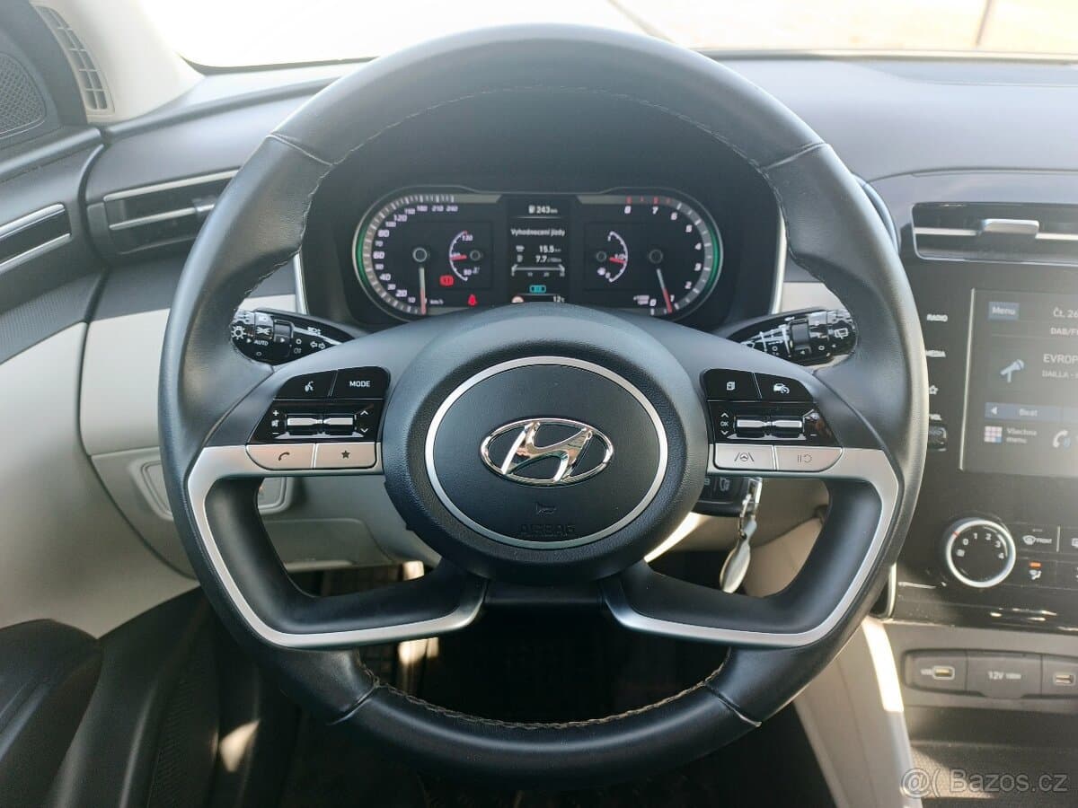 2022 Hyundai TUCSON - 12