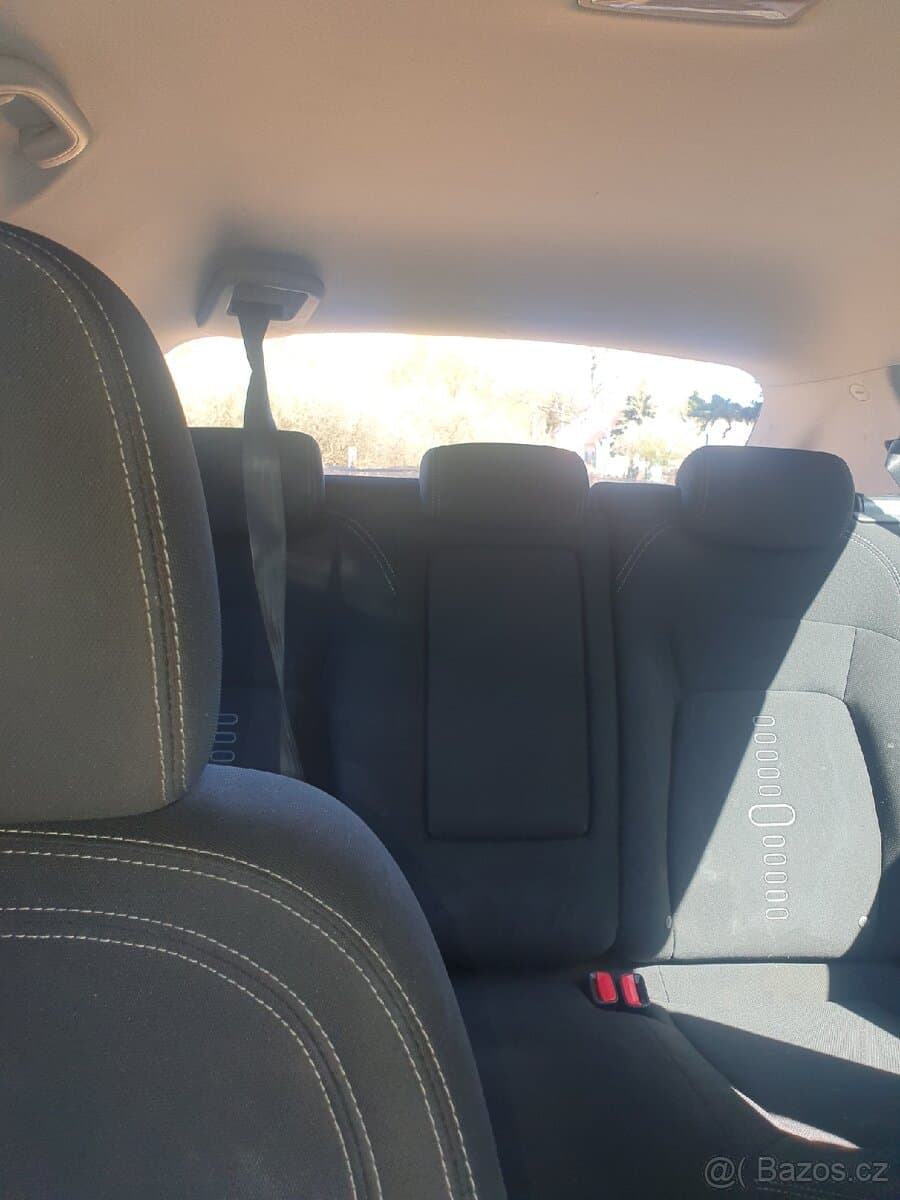 Kia SPORTAGE - 12