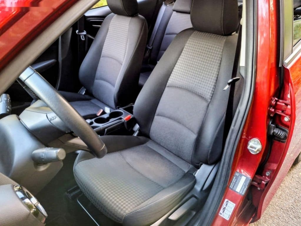 2018 Mazda 2 - 12