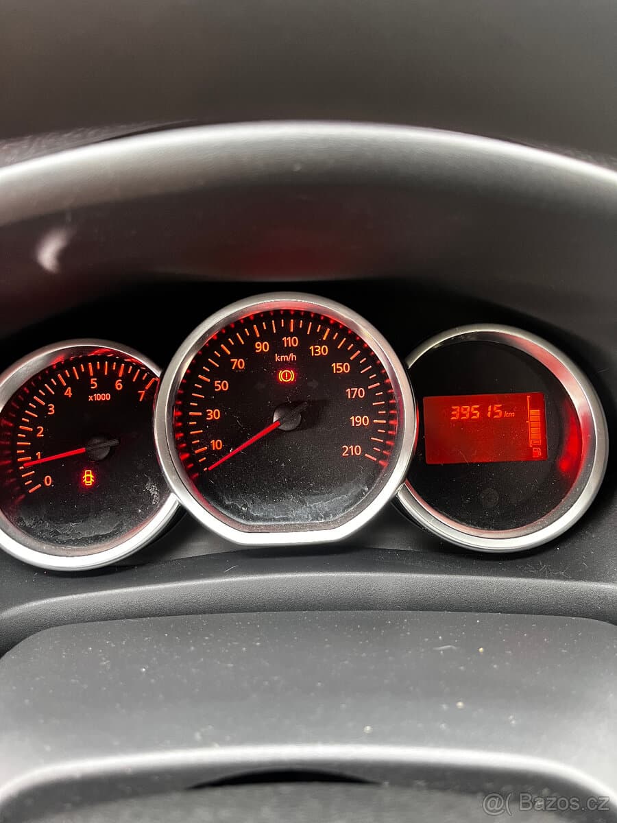 2020 Dacia SANDERO - 12