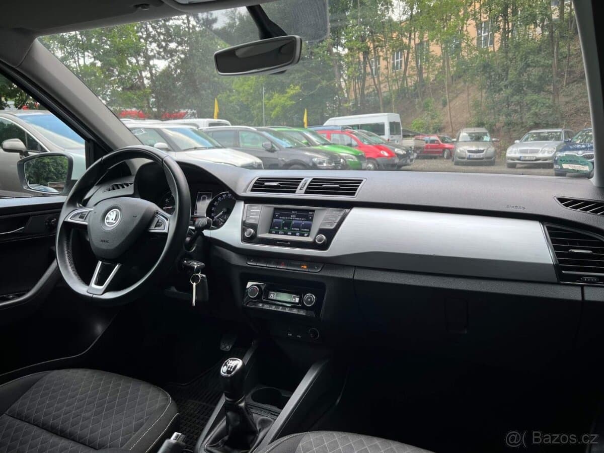 2017 Škoda FABIA - 12