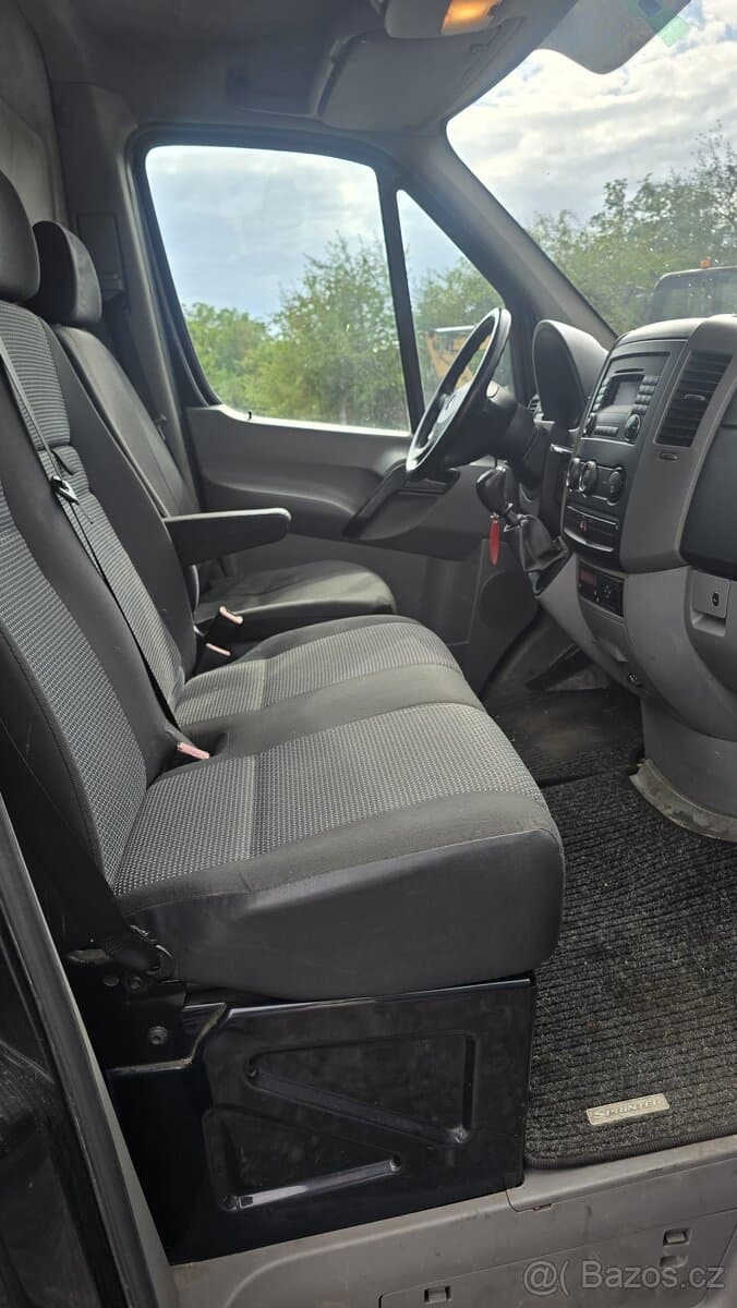 2009 Mercedes-Benz SPRINTER - 12