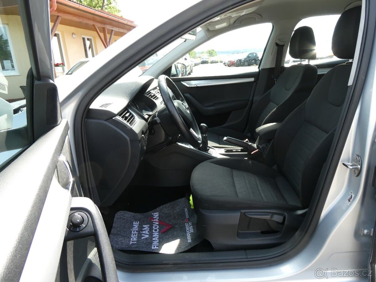 2015 Škoda OCTAVIA - 12