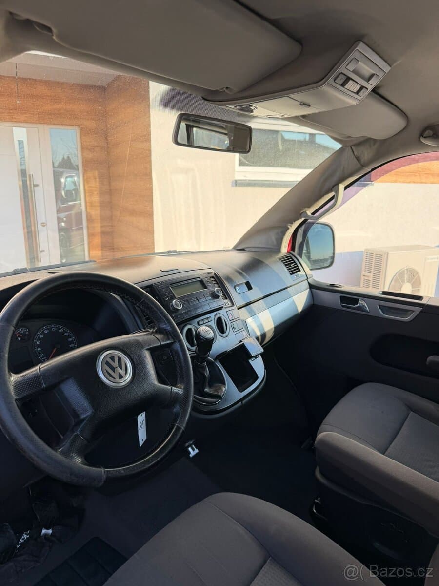 2006 Volkswagen MULTIVAN - 12