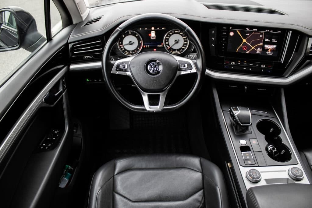 2020 Volkswagen TOUAREG - 12
