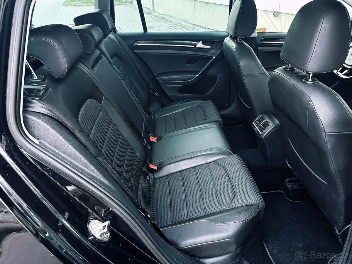 2013 Volkswagen GOLF - 12