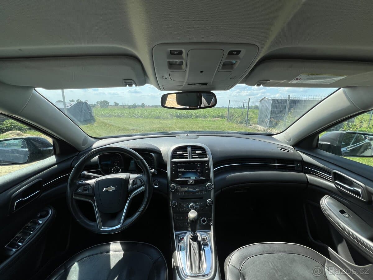 2014 Chevrolet MALIBU - 12