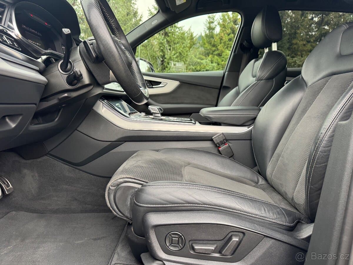 2020 Audi Q7 - 12