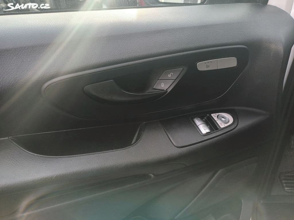 2015 Mercedes-Benz VITO - 12