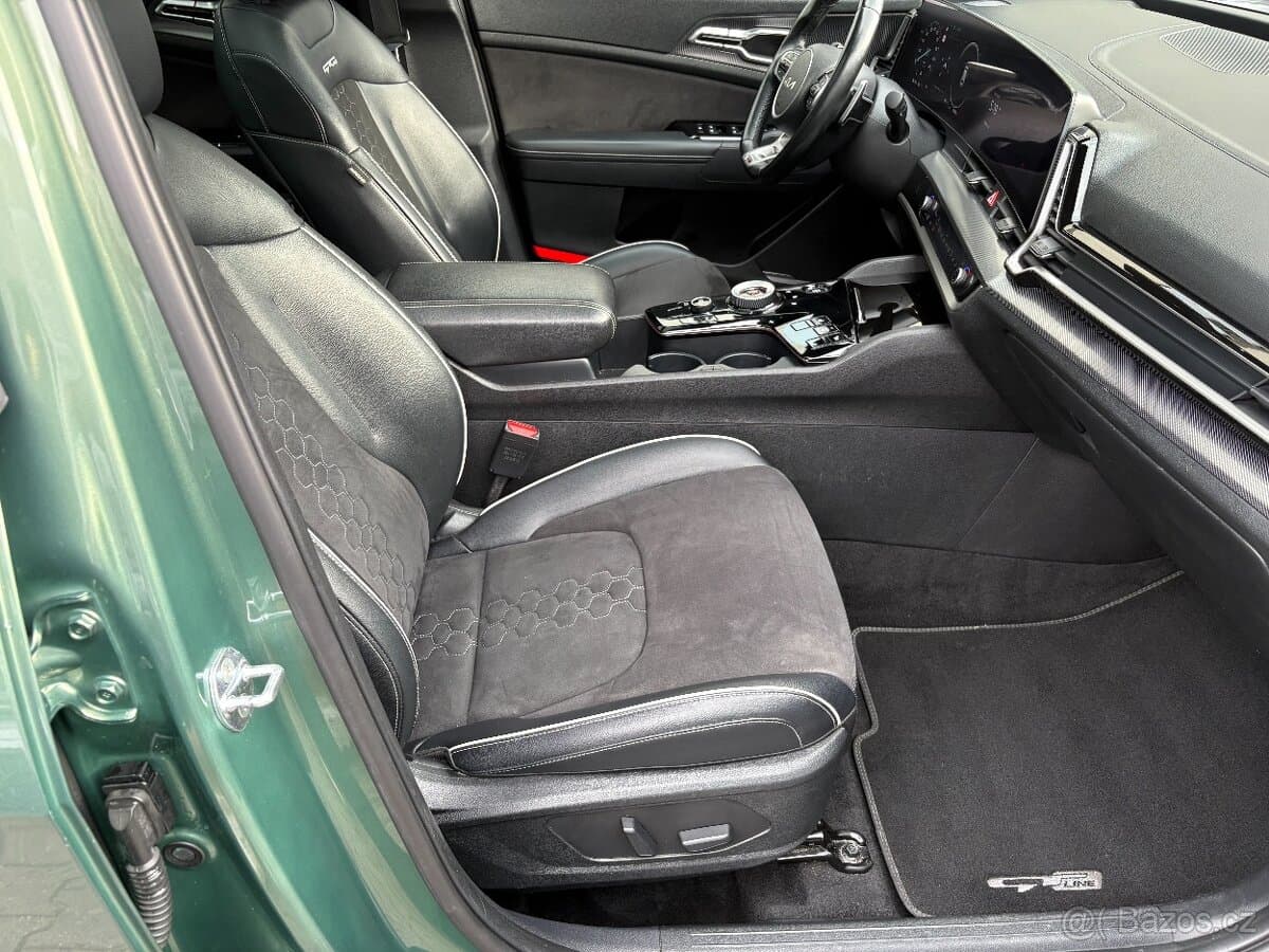 2023 Kia SPORTAGE - 12