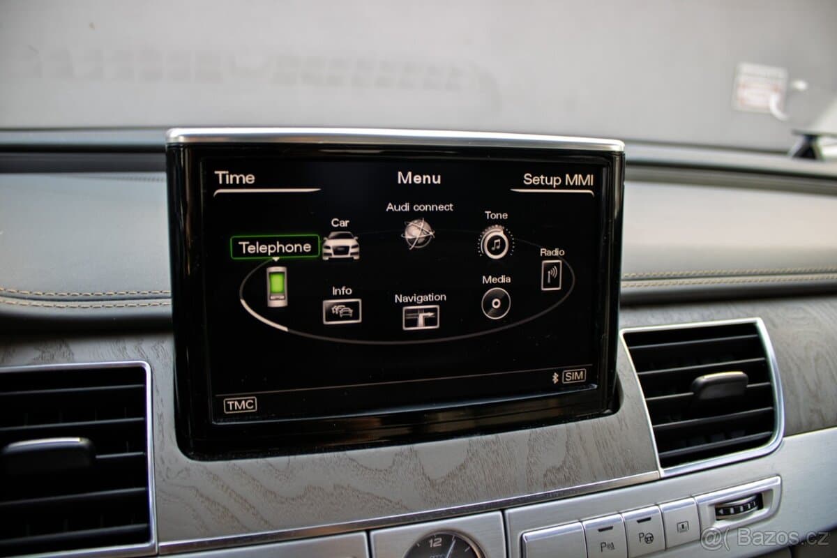 2015 Audi A8 - 12