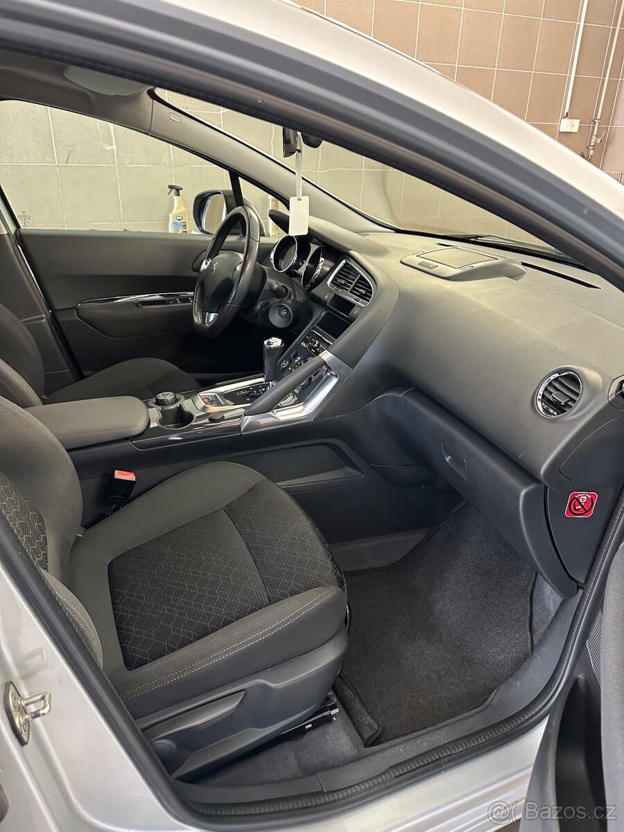 2016 Peugeot 3008 - 12