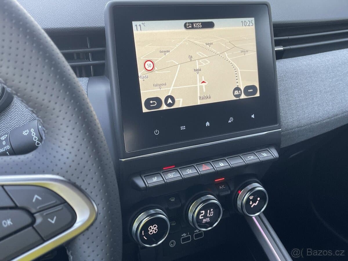 2025 Renault CLIO - 12