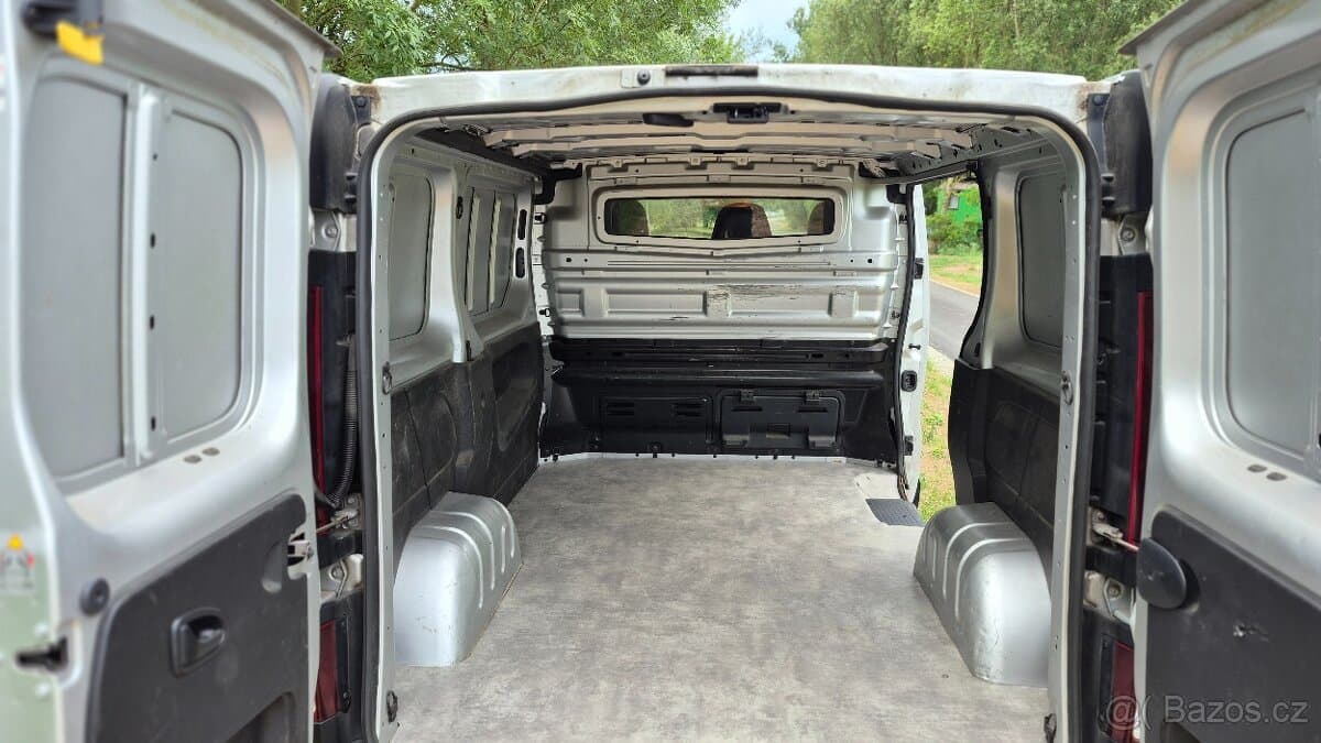 2018 Renault TRAFIC - 12