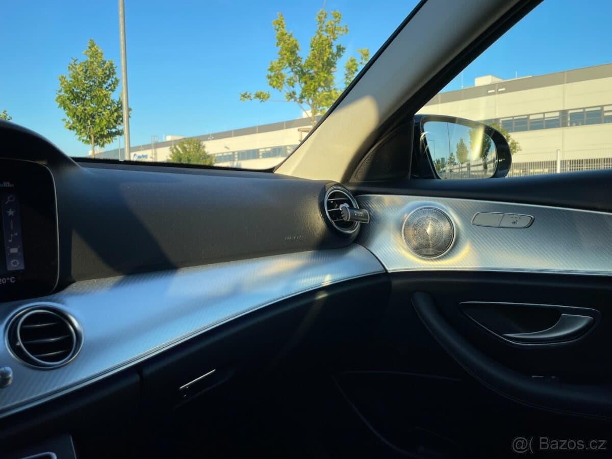 2019 Mercedes-Benz OSTATNÍ - 12