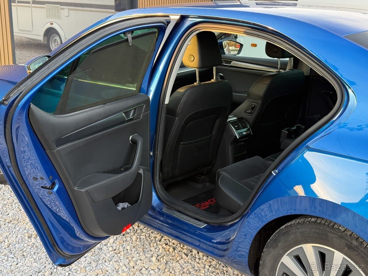 2021 Škoda SUPERB - 12