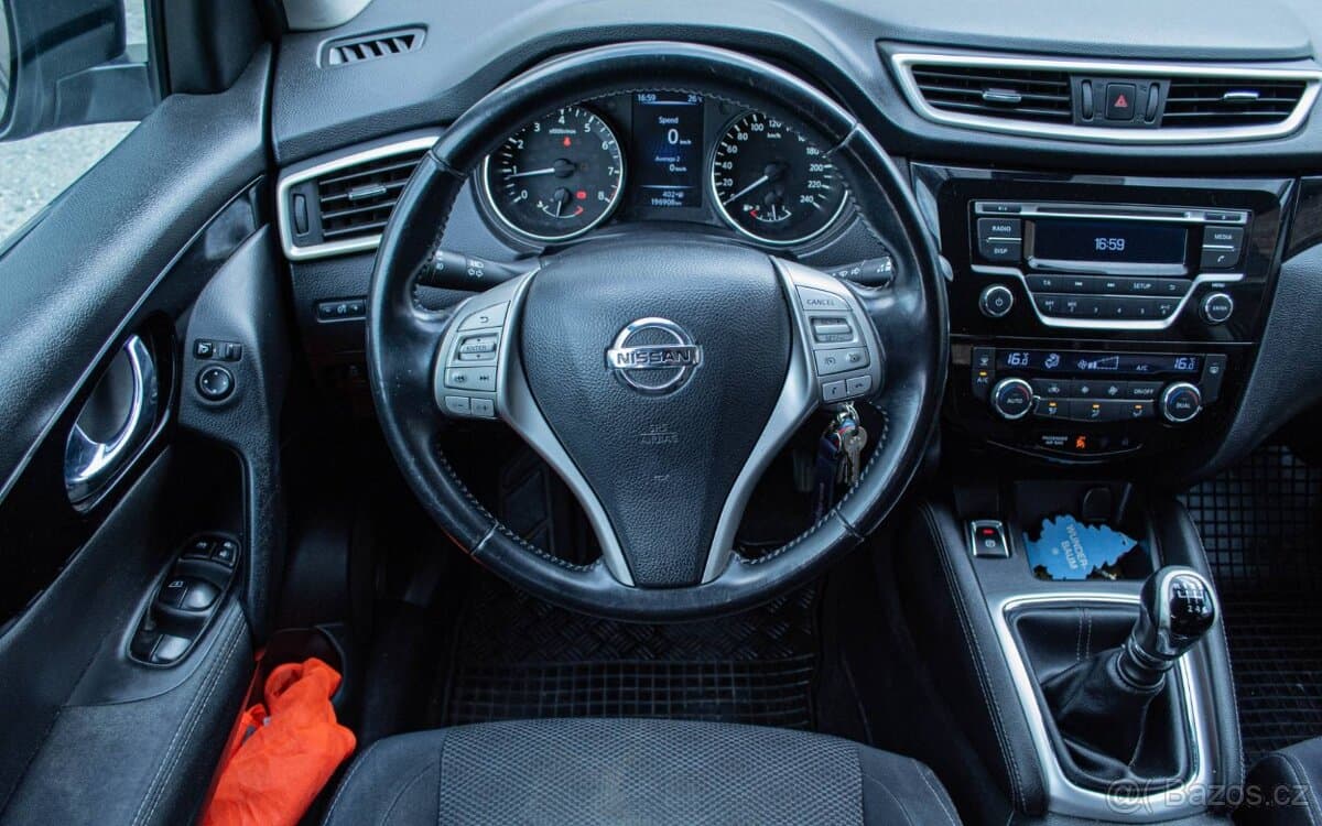 2014 Nissan QASHQAI - 12