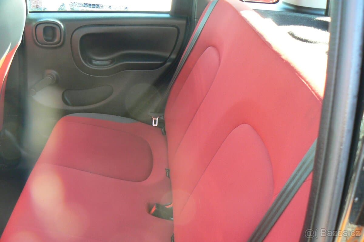 2017 Fiat PANDA - 12