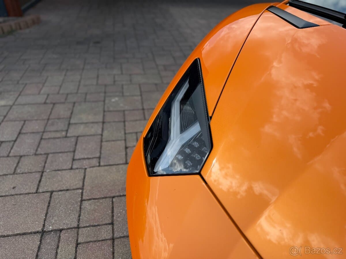 2018 Lamborghini AVENTADOR - 12