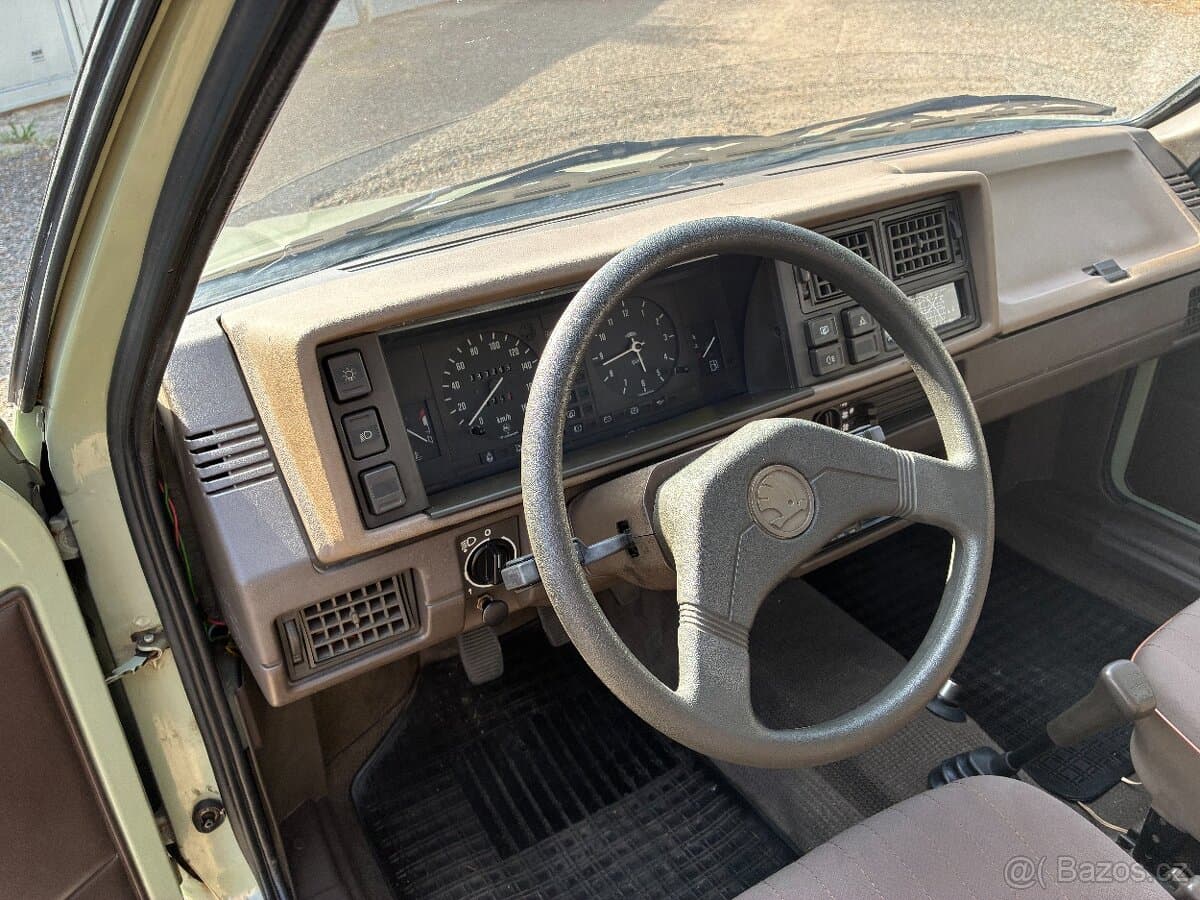1990 Škoda FAVORIT - 12