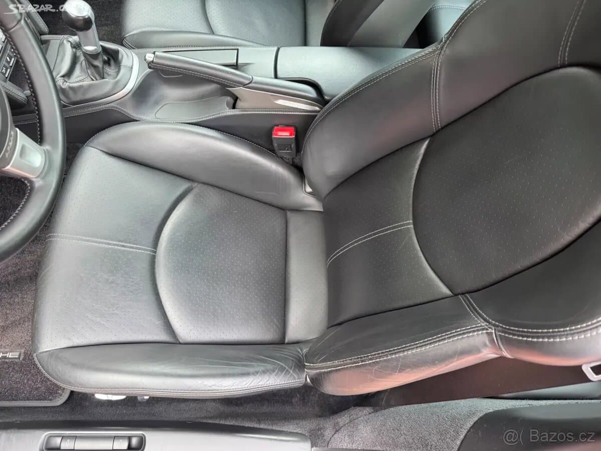 2006 Porsche 911 - 12
