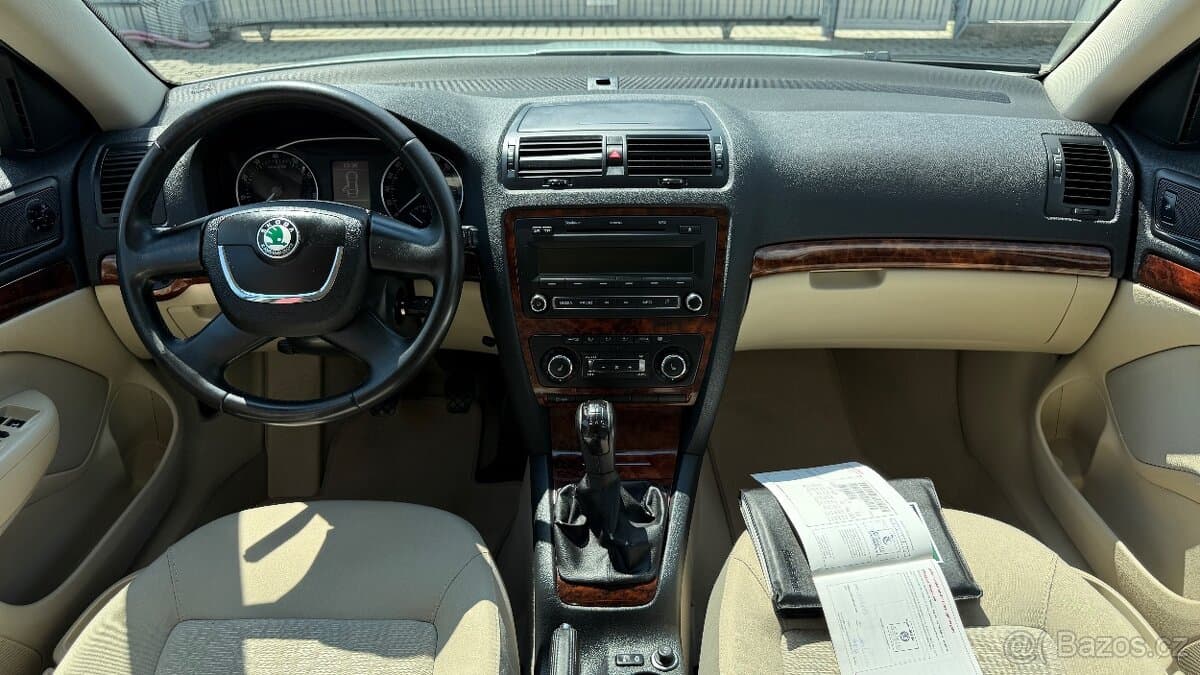2010 Škoda OCTAVIA - 12