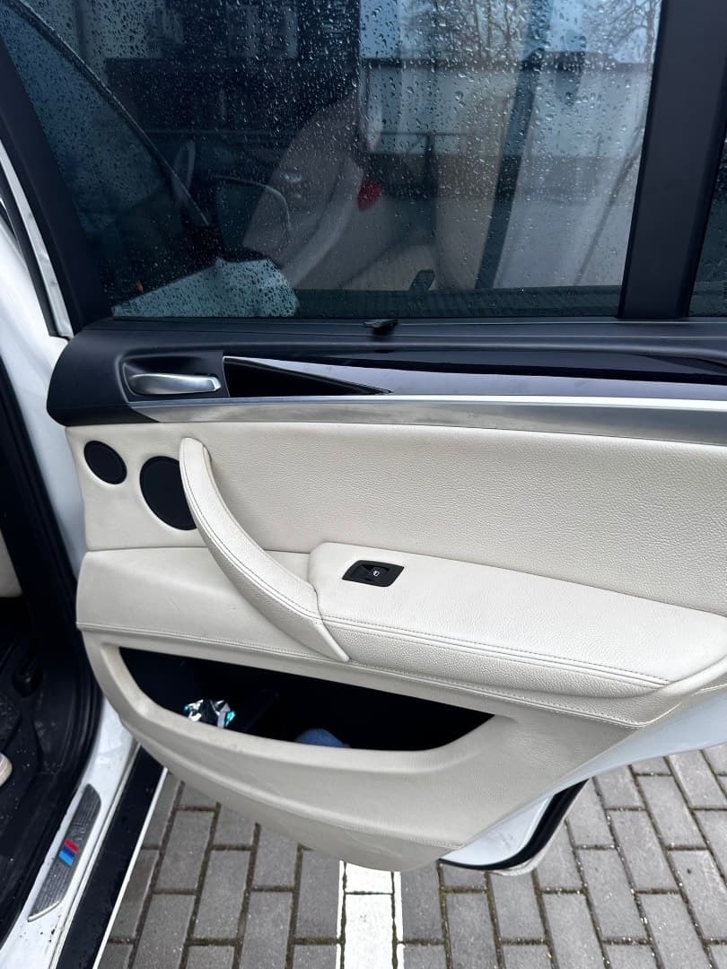 BMW X5 - 12