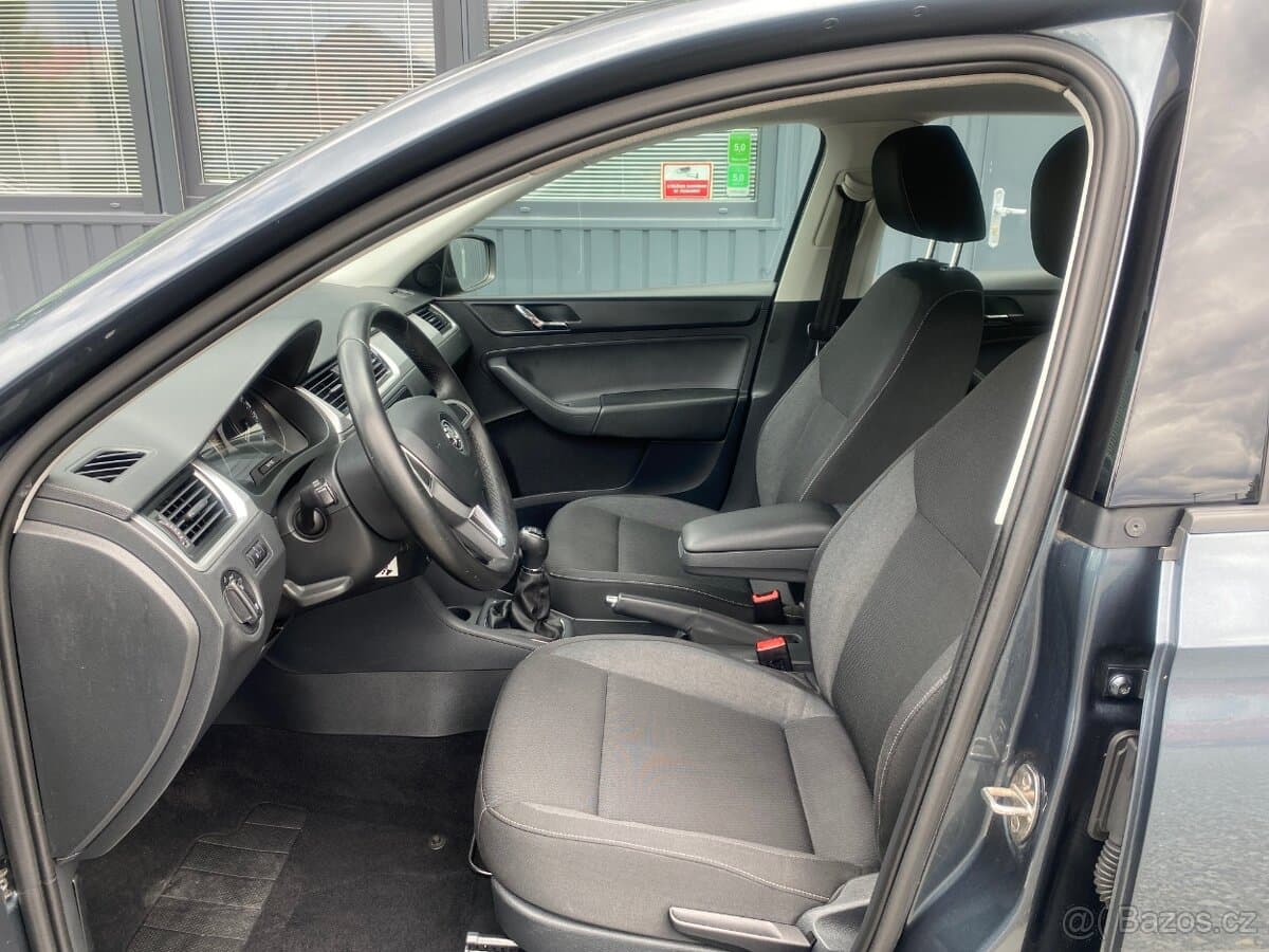 2015 Škoda RAPID - 12