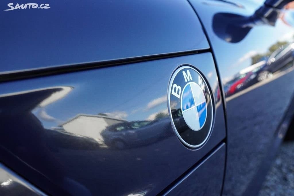 2000 BMW Z3 - 12