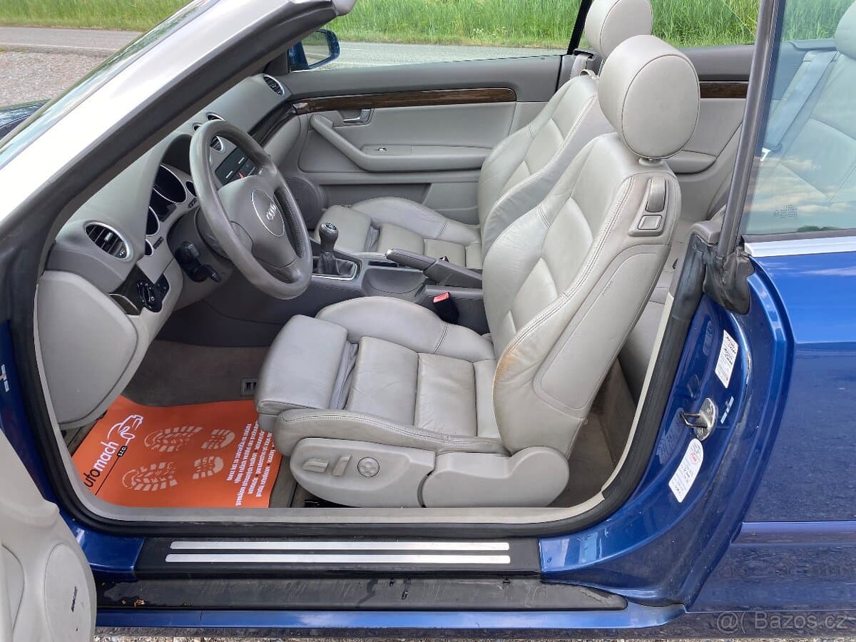 2002 Audi A4 - 12