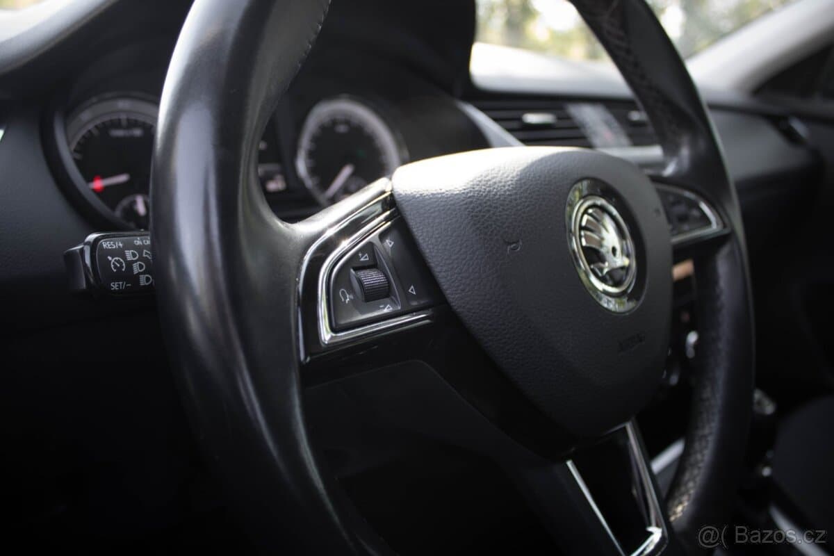 2018 Škoda OCTAVIA - 12