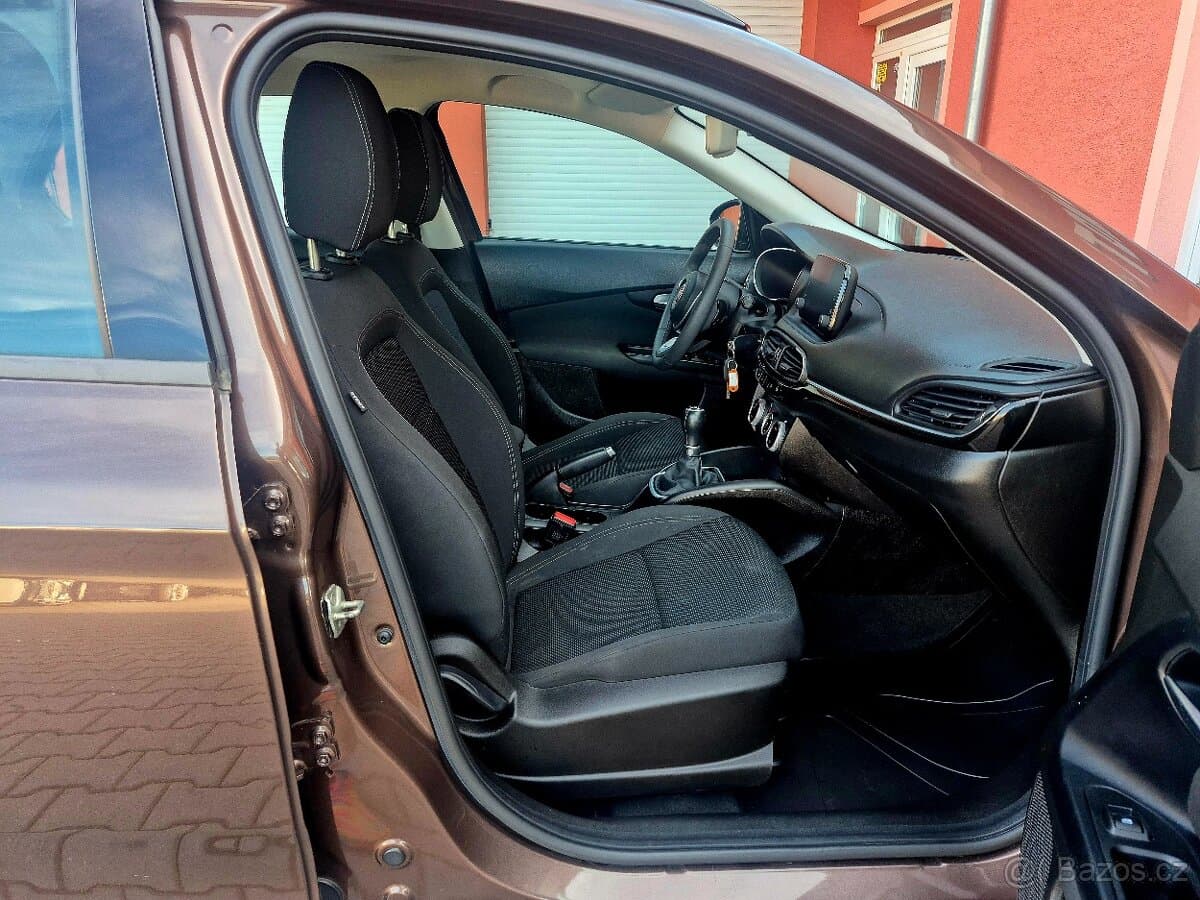 2021 Fiat TIPO - 12