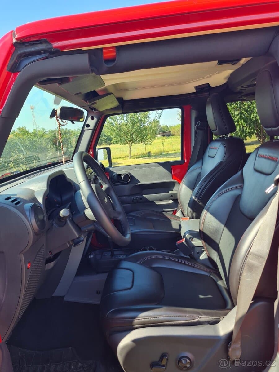 2007 Jeep WRANGLER - 12