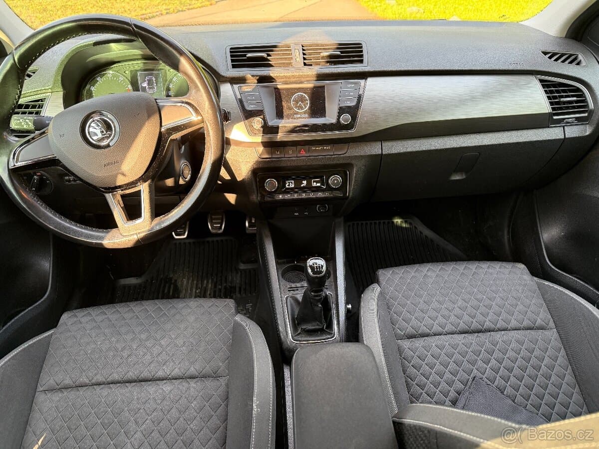 2017 Škoda FABIA - 12
