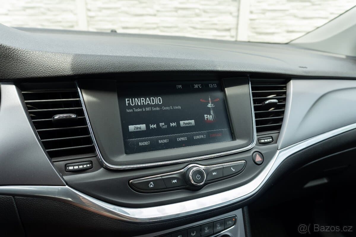 2016 Opel ASTRA - 12