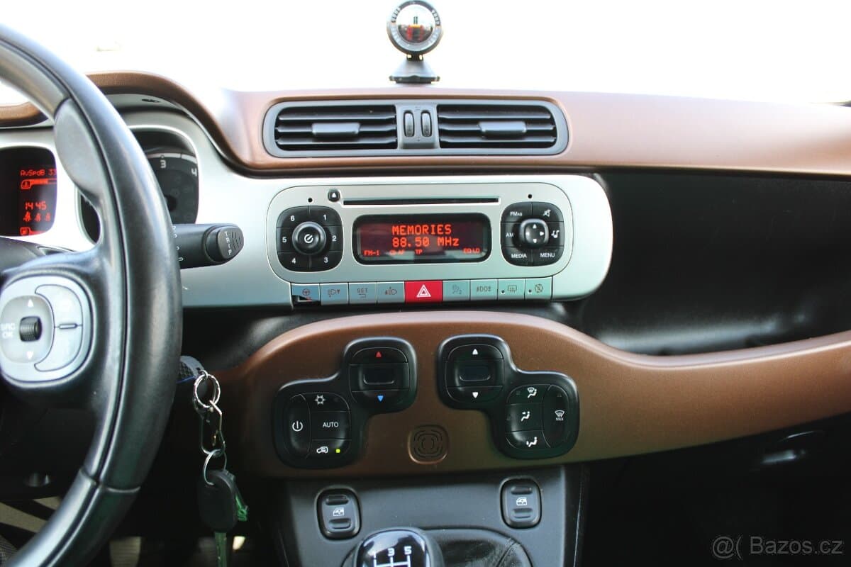 2017 Fiat PANDA - 12