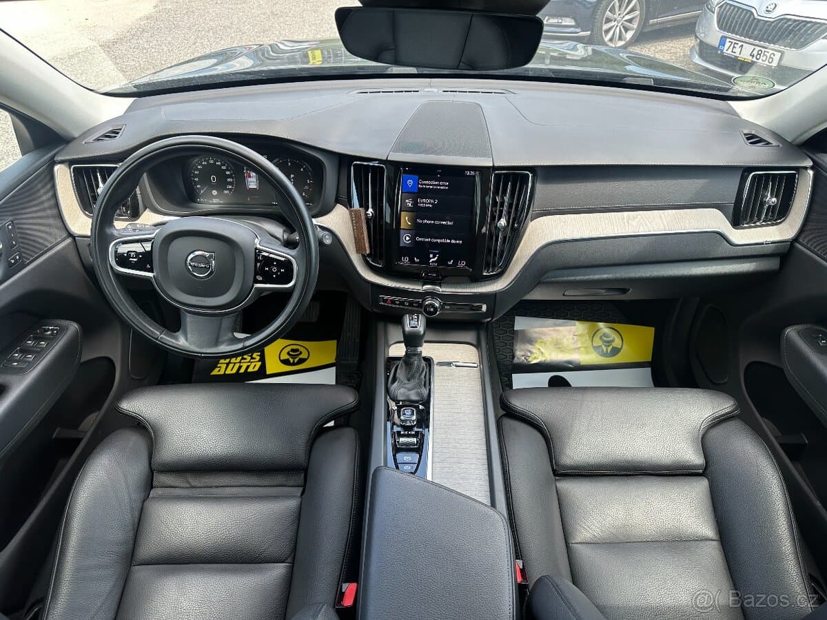 2019 Volvo XC60 - 12