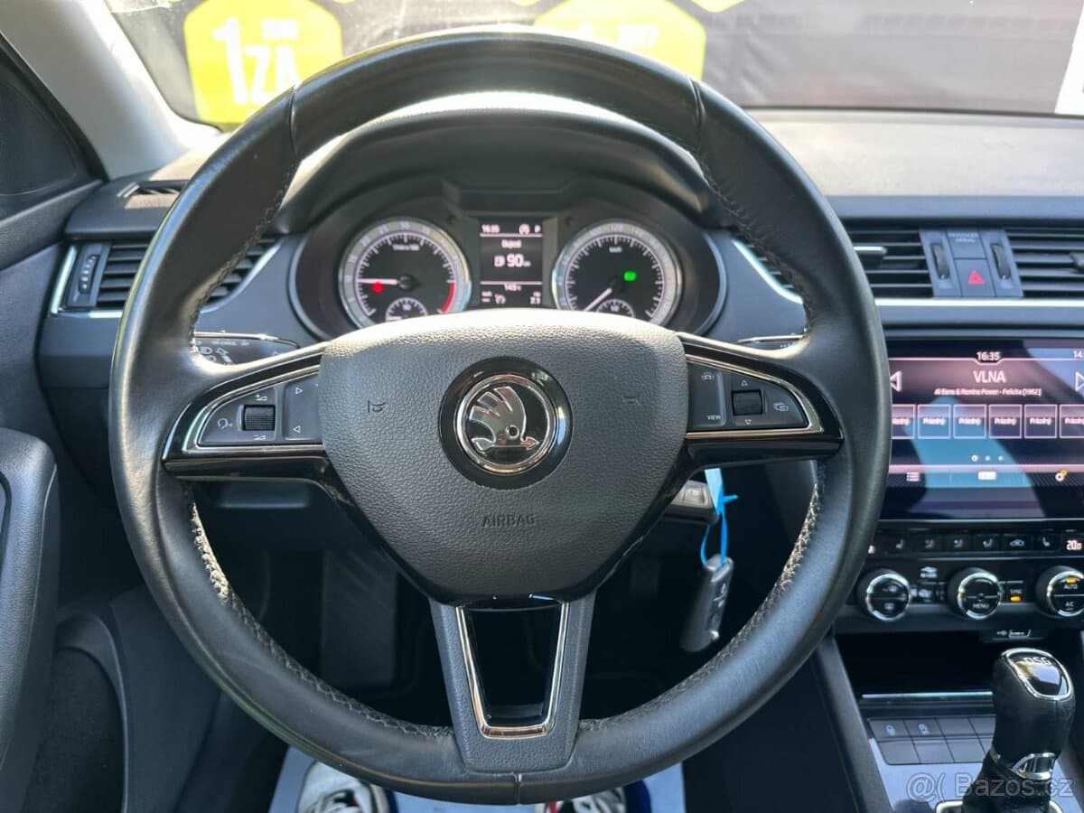 2020 Škoda OCTAVIA - 12