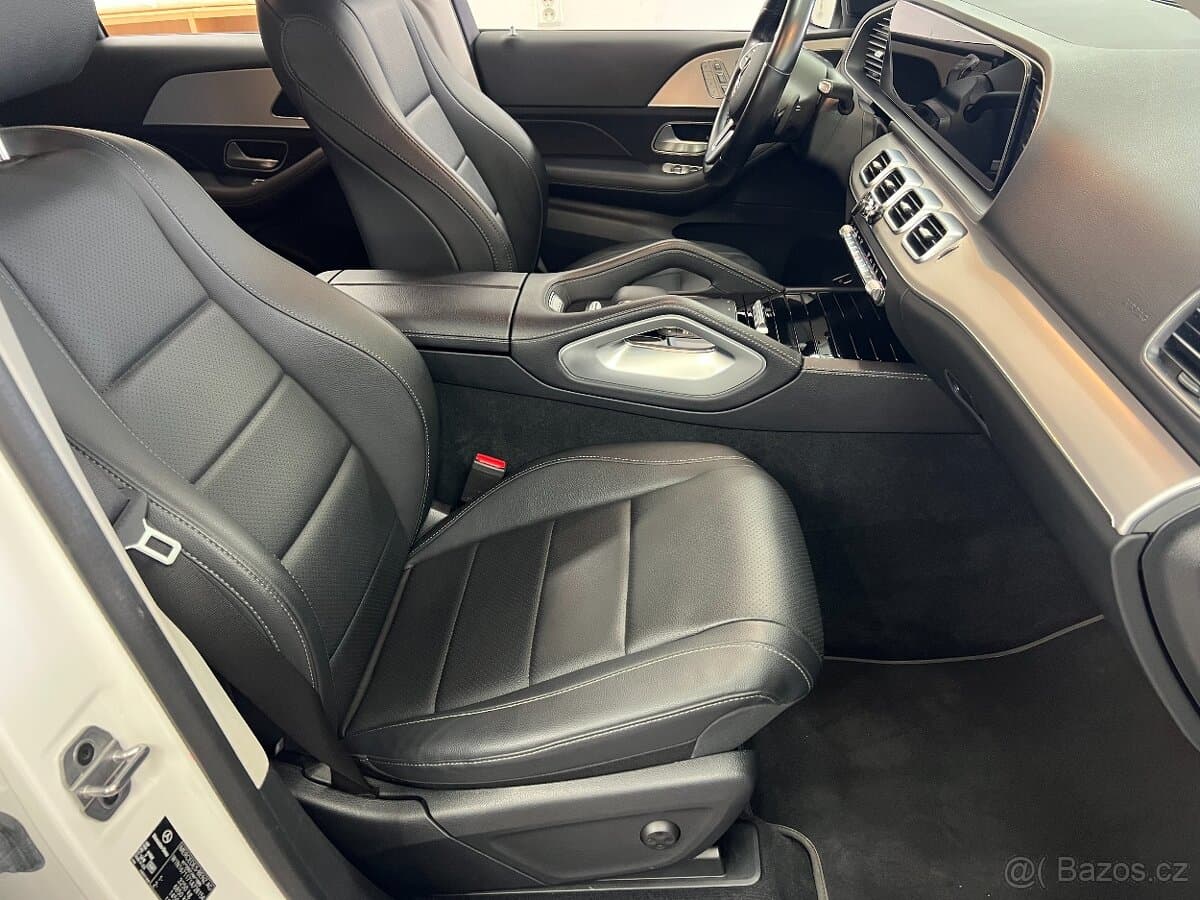 Mercedes-Benz GLE - 12