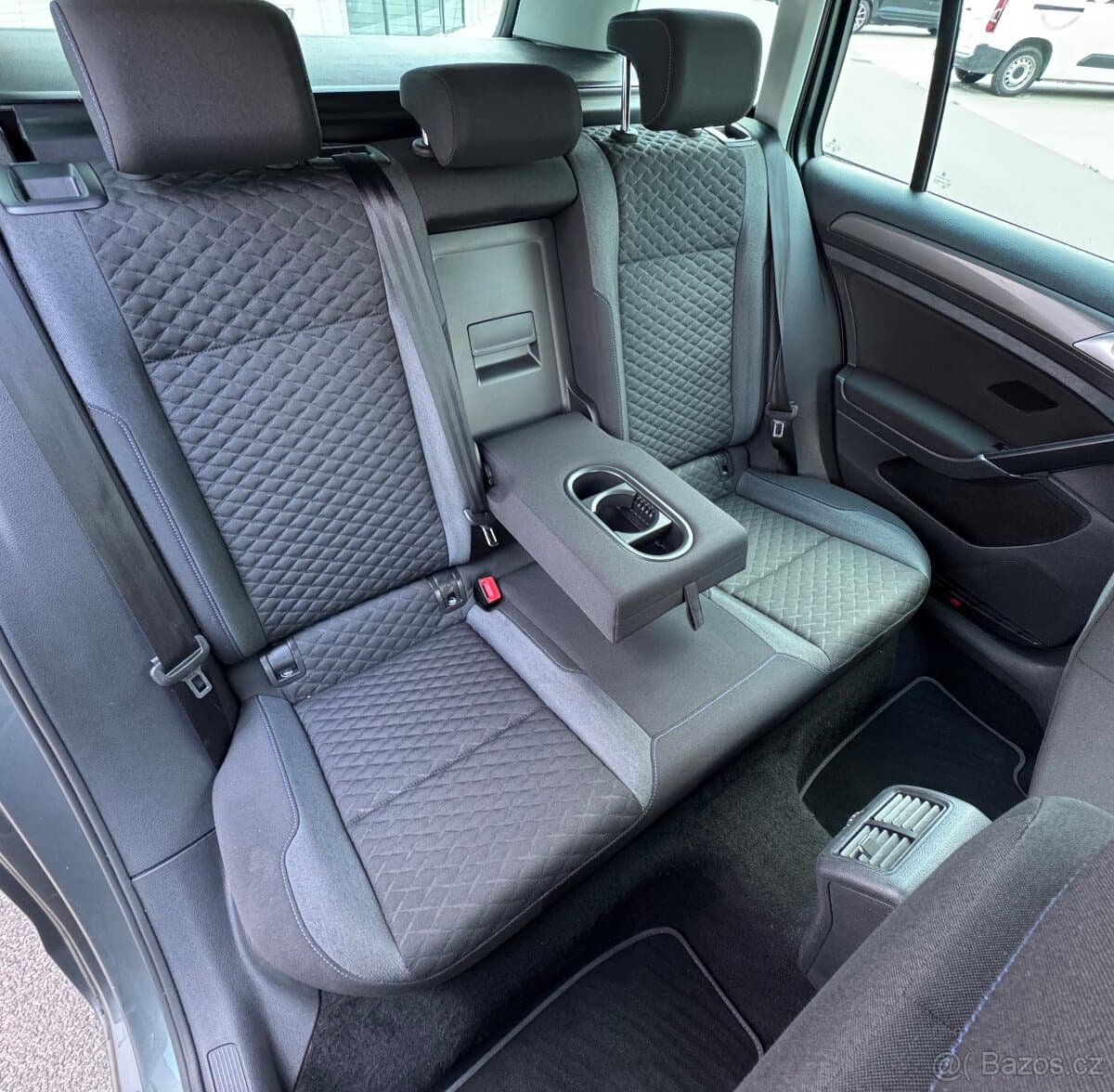 2018 Volkswagen GOLF - 12