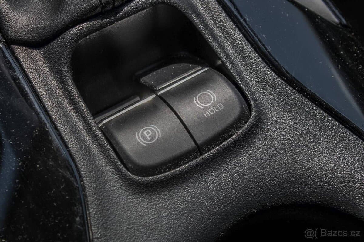 2023 Toyota COROLLA - 12