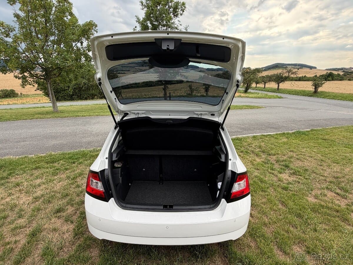 2015 Škoda FABIA - 12