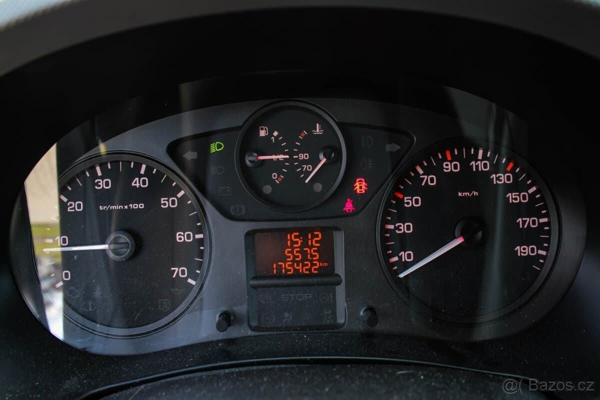 2012 Peugeot PARTNER - 12