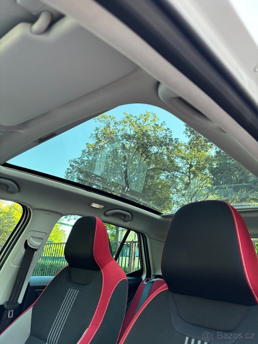 2015 Škoda FABIA - 12