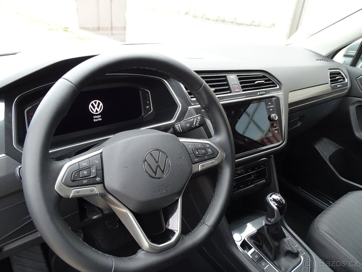 2023 Volkswagen TIGUAN - 12