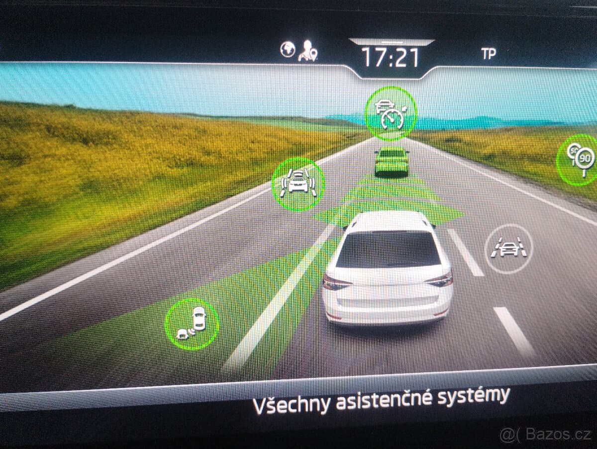 2022 Škoda SUPERB - 12