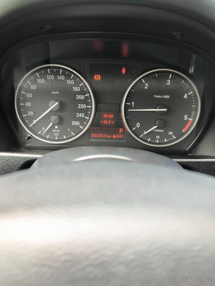 2013 BMW X1 - 12