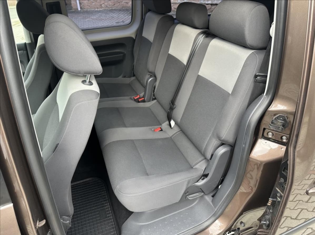 2013 Volkswagen CADDY - 12