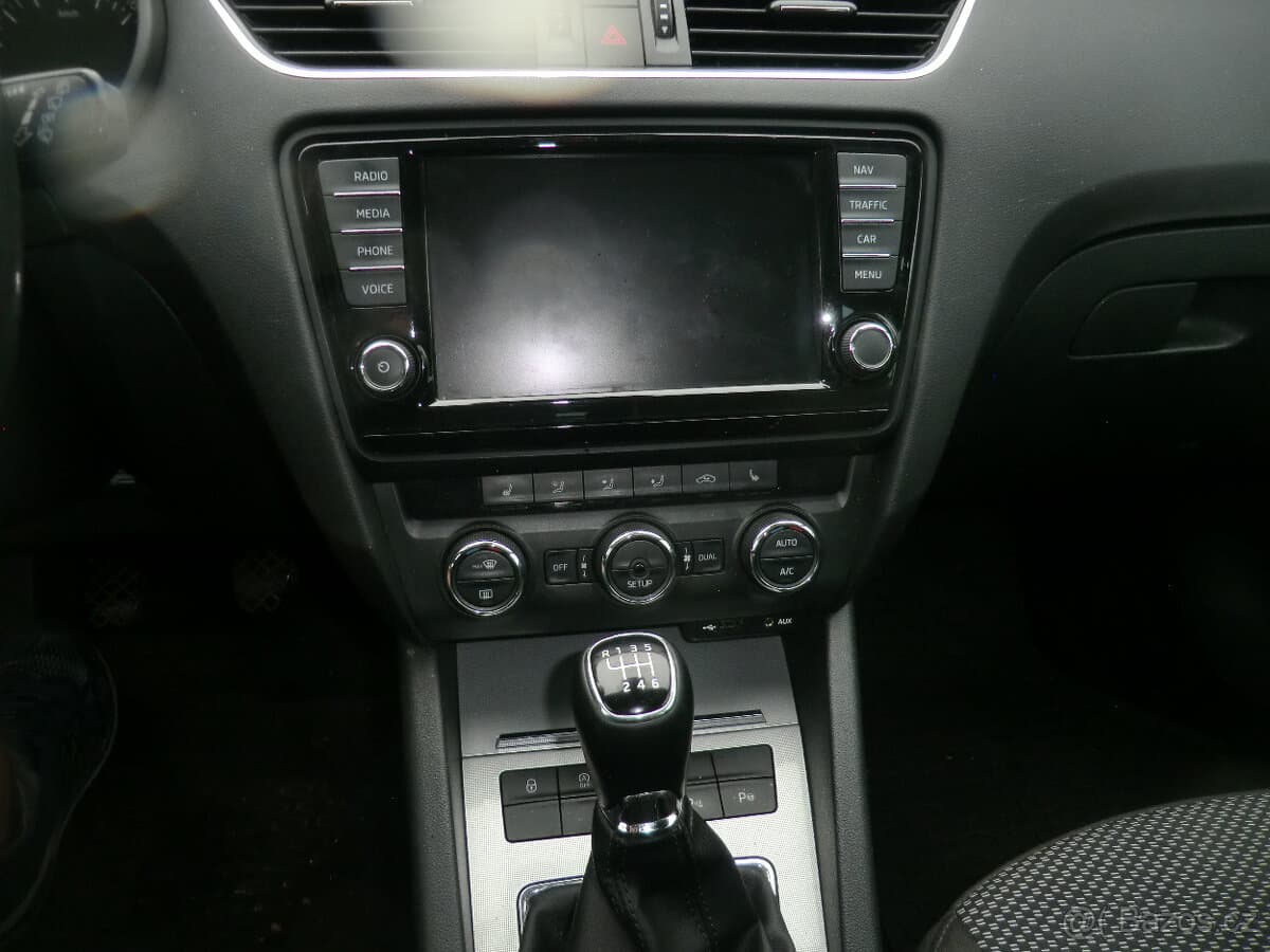 2014 Škoda OCTAVIA - 12